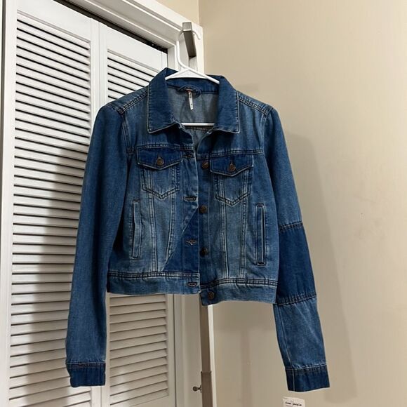 FreeāPeopleĀ RumorsāDenimāJacket - Picture 2 of 13